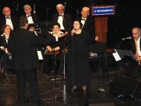 Bursa Büyükşehir Belediyesi Huzurevi Türk Sanat Müziği Korosu, konser verdi