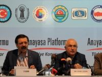 TBMM Başkanı Cemil Çiçek,  Anayasa'nın günümüz ihtiyaçlarına cevap vermediğini söyledi.