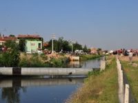 Sulama kanalına atlayan gencin cesedine 3 saat sonra ulaşıldı