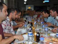 Emniyet müdüründen tribün liderlerine iftar