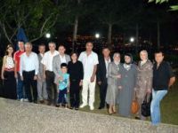 Çocukları olimpiyatlara giden aileler iftarda buluştu