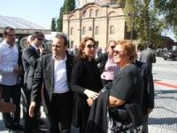 Egemen Bağış, kayınvalidesini son yolculuğuna uğurluyor