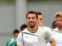 Bursasporlu Ferhat, kaçırdığı son dakika golüne yanıyor