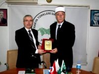 Gümülcine Müftüsü Şerif: Marjinal gruplar gençlerimizi tahrik ediyor