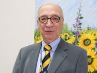 Göz hastalıklarının tedavisinde Rus ve Amerikalılarla yarışıyoruz