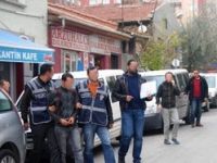 Yaşlı kadını dedikodu için öldürmüş