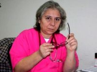 Kadın doktora acil serviste kadın dayağı