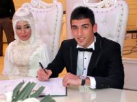 Bursaspor'un genç kalecisi Bekir, dünya evine girdi