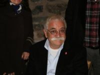 Kırca'dan kendisini mahkemeye veren sanatçılara: Tüh Allah cezanızı versin