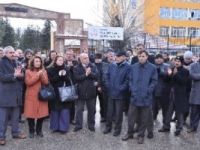 Eğitimciler, Eskişehir'de bir öğretmenin bıçaklanmasına tepki gösterdi