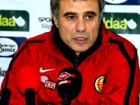 Eskişehirspor teknik direktörü Yanal: Kazandığımız için mutluyuz