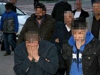 Benzinlikte park halindeki otobüsleri yakan 2 zanlı adliyeye sevk edildi