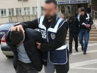 Uyuşturucu için halının altına gizli bölme yapmış