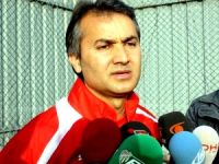 Ersel Uzgur: Bursaspor taraftarının özlediği puanları almak istiyoruz