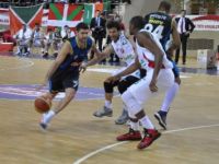 Pınar Karşıyaka: 69 - Fenerbahçe Ülker: 77