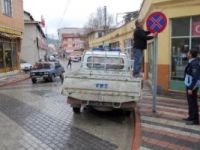 Orhaneli’nde uyarı levhaları değişti