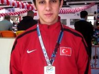 Avrupa Şampiyonu olmanın mutluluğunu yaşıyor