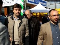 Sağlam’a büyük sevgi gösterisi