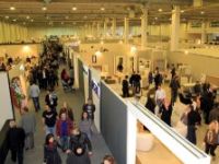 Bursa'daki mobilya fuarını 32 bin kişi ziyaret etti.