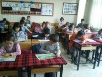 Bu okulda herkes okuyor