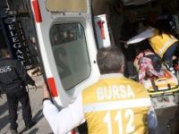 Boşanmak üzere olduğu eşini pompalı tüfekle vurdu