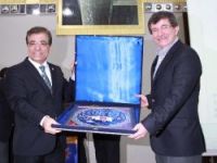 Bakan Davutoğlu: Türkiye tarihi mirasına sahip çıkmak zorunda