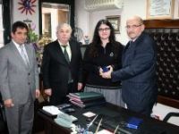 Birinci dönemde 105 kitap okuyarak örnek oldu