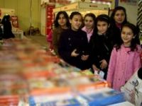 Bursa Kitap Fuarı, ziyaretçilere kapılarını açtı.