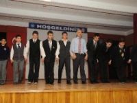 İstiklâl Marşı okuma şampiyonları ödüllerini aldı