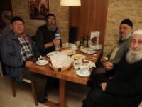 AK Parti’den Yaşlılar Haftası jesti