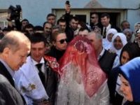 Başbakan Erdoğan, genç çiftin düğününe konuk oldu