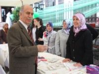 Köy kadınları el sanatlarını önce geliştirdi sonra sergi açtı