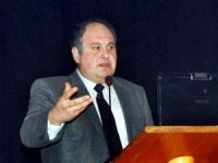 Kanserin belirtileri ve güncel tedavi yöntemleri anlatıldı