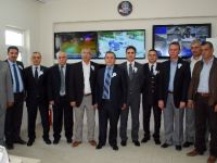 Polis günü kutlamalarında mobese sistemine destek verenlere plaket verildi