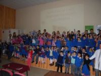 Çocuklara ağız ve diş sağlığı eğitimi