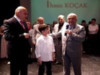 '40 hadis' yarışmasına katılan öğrencilerin ödülü umre oldu