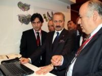 Ekonomi Bakanı Zafer Çağlayan,Polonyalı gazetecilerle bir araya geldi.