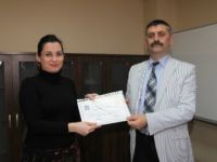 Gönüllü itfaiyeciler sertifikalarını aldı