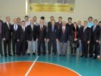 Acıbadem Voleybol 1. Ligi’ne yükselen İnegöl Belediyespor’a tebrik yağıyor