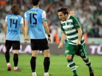 Batalla atıyor, Bursaspor puanları topluyor