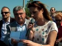 CHP, 6 Mayıs’ta idam edilenler için denize karanfil attılar