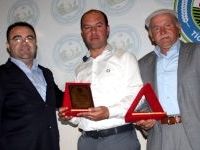 Karacabey'de yılın şoförü ödüllendirildi