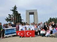 Belediye ve üniversite destekledi; 100 öğrenci Çanakkale'ye gitti