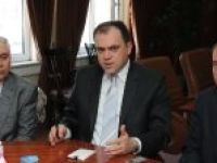 Milletvekili Matlı yumurtacıların sorularını dinledi