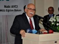 Bakan Nabi Avcı,, 81 ilden öğretmenlerle bir araya geldi