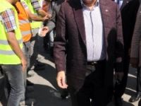 Binali Yıldırım, Karahıdır şantiyesinde incelemelerde bulundu. 
