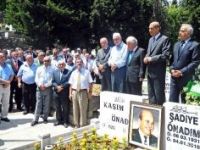 Eski Adalet Partisi Milletvekili Önadım kabri başında anıldı
