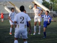 Balkan gençleri yeşil sahada kapışıyor