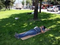 Sıcaktan bunalan Bursalılar parklara akın etti