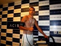 Bursaspor’un yeni transferi Şamil Çinaz sağlık kontrolünden geçti